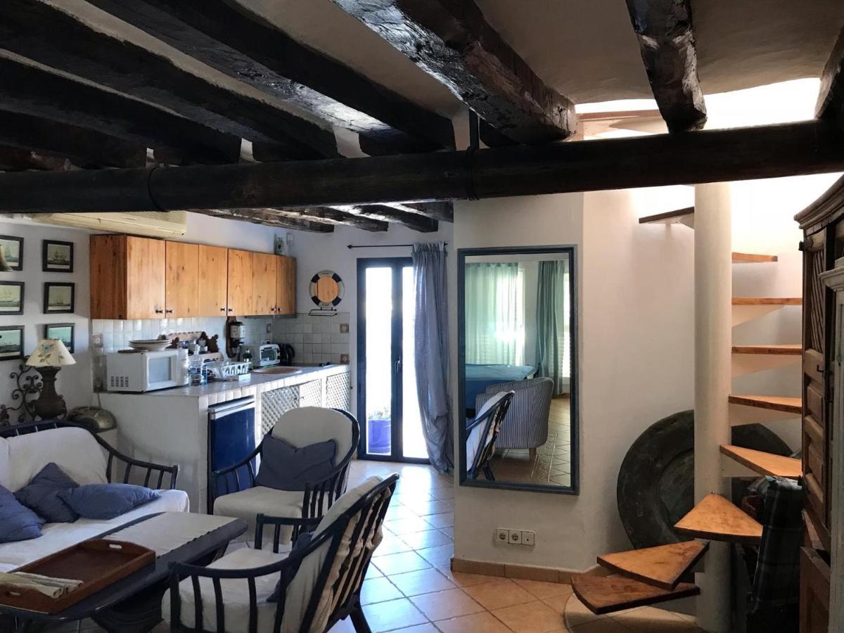 Mirador De La Virgen Atico Con Terraza Y Estudio Sin Terraza Lejlighed Ibiza Eksteriør billede