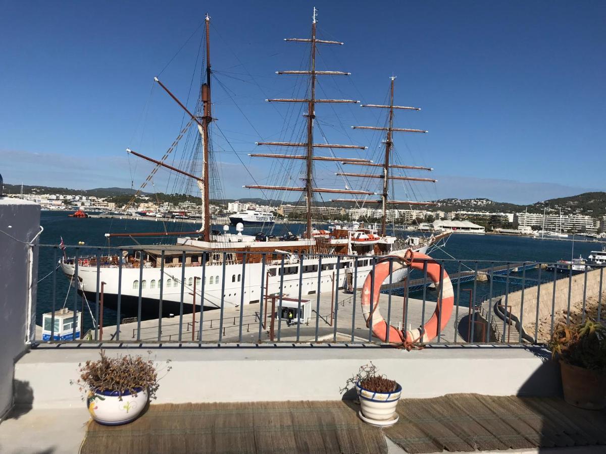 Mirador De La Virgen Atico Con Terraza Y Estudio Sin Terraza Lejlighed Ibiza Eksteriør billede