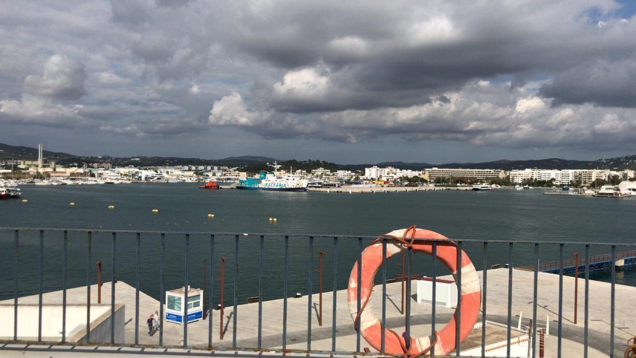 Mirador De La Virgen Atico Con Terraza Y Estudio Sin Terraza Lejlighed Ibiza Eksteriør billede